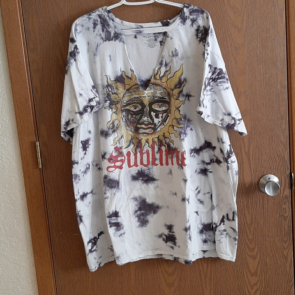 Torrid band tee